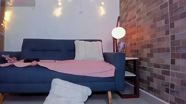 luna_valen's cam snapshot