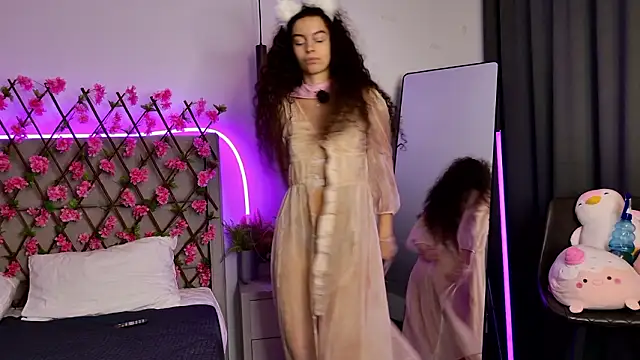 Luna_Starlight's cam snapshot