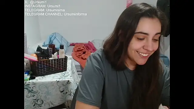 Ursumi1's cam snapshot