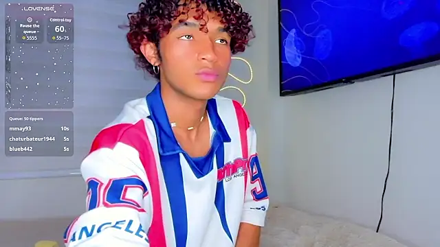 Aaron_Wiinter live sex cam