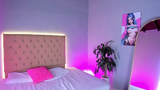 EmmaLawrence_'s cam snapshot