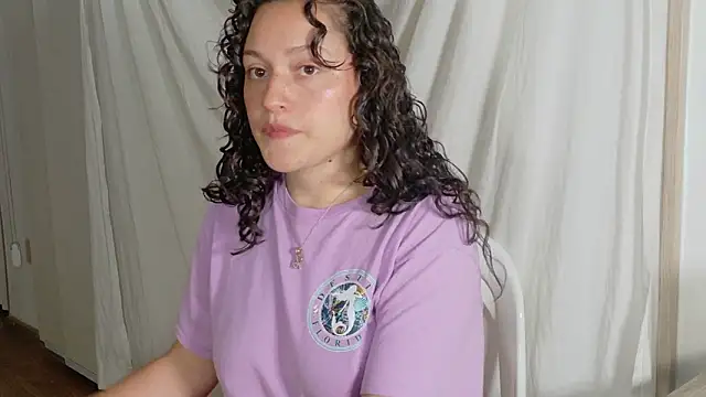 MeganDolll's cam snapshot