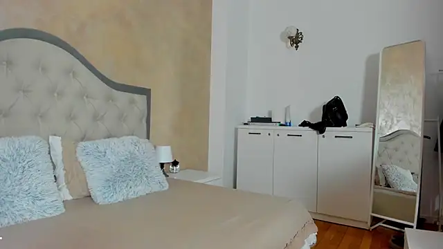 JennaMyers live sex cam