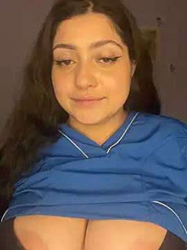 Amyy_1 live sex cam