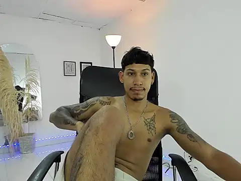 slim_master12 live sex cam