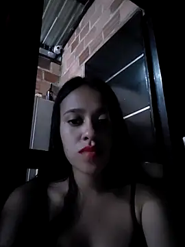 lachiki_plus's cam snapshot