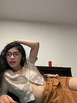 dani_bela's cam snapshot