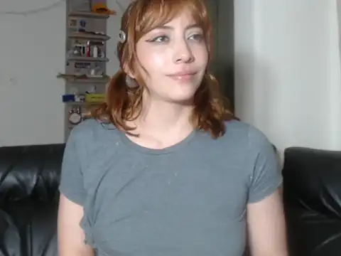 BeautyYoungblond's cam snapshot