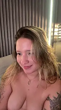 MiaPetit_'s cam snapshot