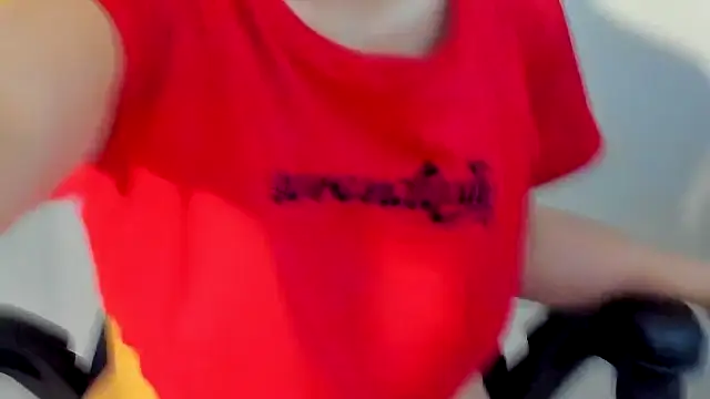 Sami_Hotie1's cam snapshot