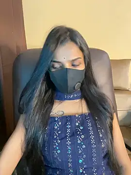 its_ur_flora's cam snapshot