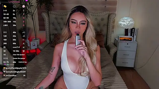 FinestGirlx live sex cam