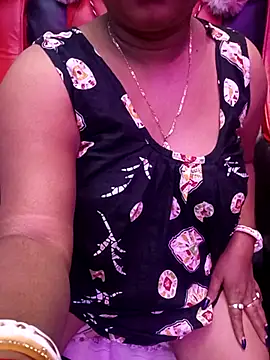 ella_mariya's cam snapshot