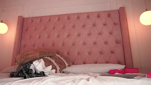 Honeyymoonn_'s cam snapshot