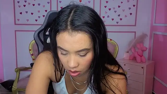 violettathonsom_t's cam snapshot