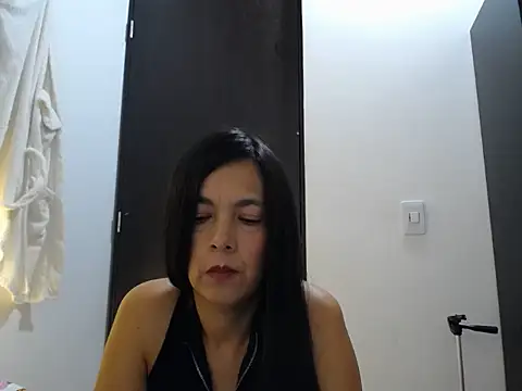 Alexxawinter's cam snapshot