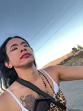 TranSexualJade95's cam snapshot