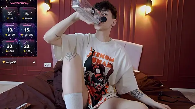 ravenryx's cam snapshot