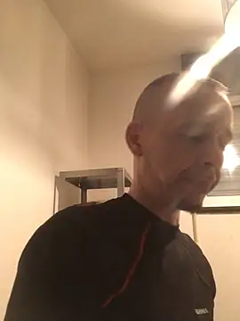 creativeX's cam snapshot