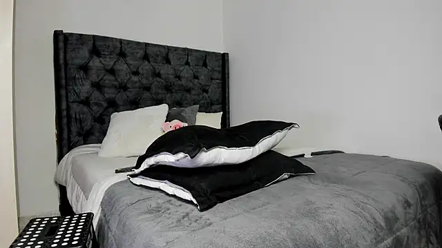 Biscuit_oliva live sex cam