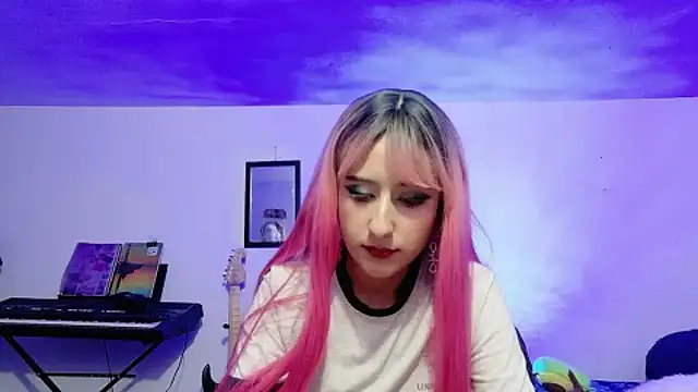 atenea_dragon__'s cam snapshot