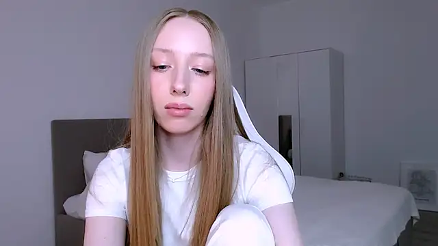 Luna_insniity live sex cam