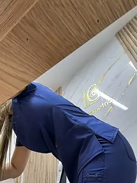 alicee16 live sex cam