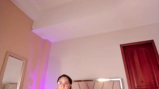 LunaAspen_'s cam snapshot