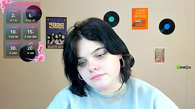 lika_pop's cam snapshot