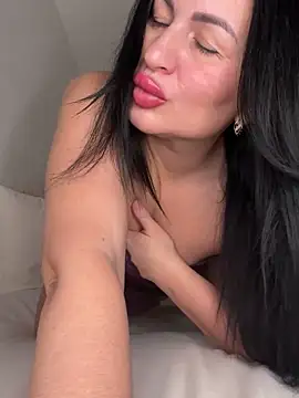 Tina8088's cam snapshot