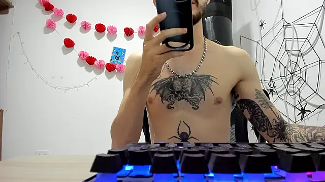 DmitriSanders's cam snapshot