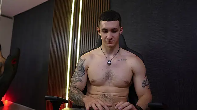 JacksonOlsenn's cam snapshot