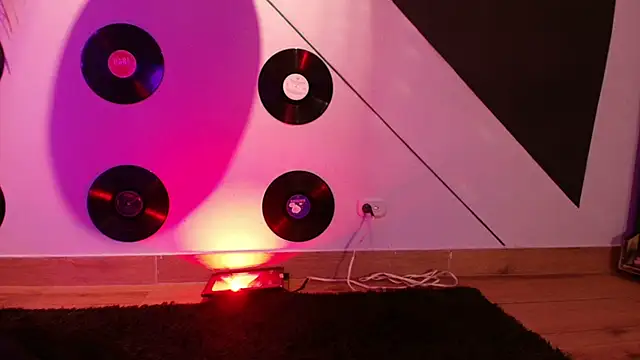 goddess_julieta's cam snapshot