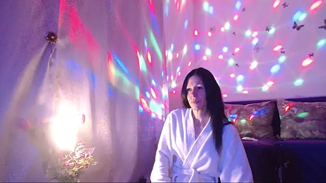 ElysaSun's cam snapshot