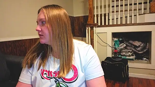 PhatAssBlond's cam snapshot