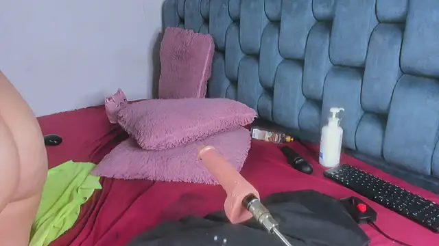 Roxy-Smith's cam snapshot