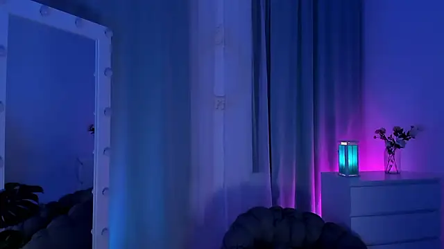 lunaalli's cam snapshot