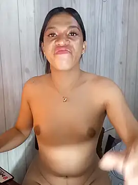 Lovely_Daugs's cam snapshot