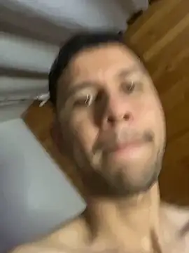 Michaell_Spinelly's cam snapshot