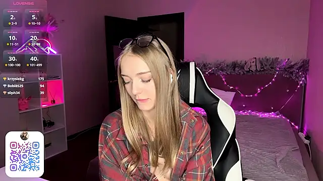 EvaPeace's cam snapshot