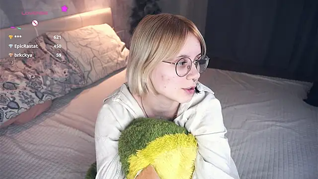 KellePourier's cam snapshot