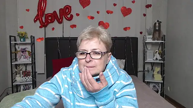 EmiliaGree's cam snapshot