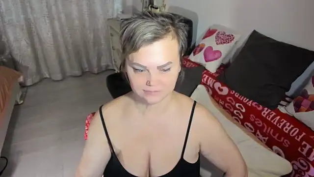 MildMature's cam snapshot