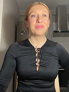 Kittie_Valentine's cam snapshot