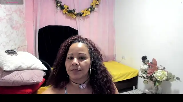 Brunette_sasha's cam snapshot