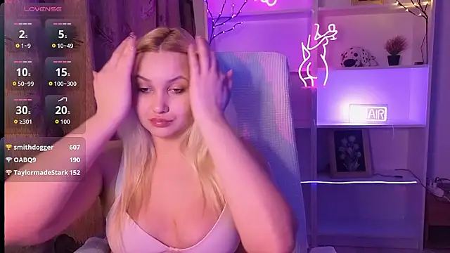 adrelaxina's cam snapshot