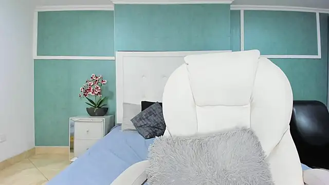 ania_gomez's cam snapshot