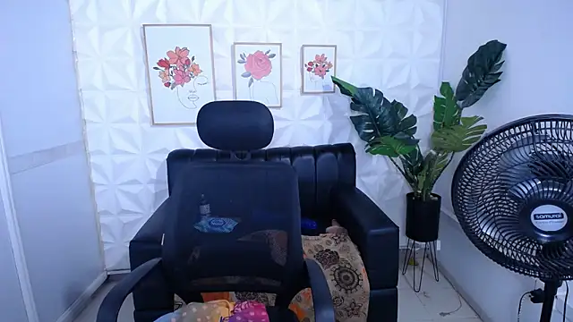 Valentinaa_mature's cam snapshot