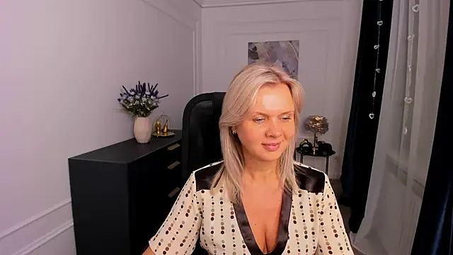 AgathaKlouin's cam snapshot