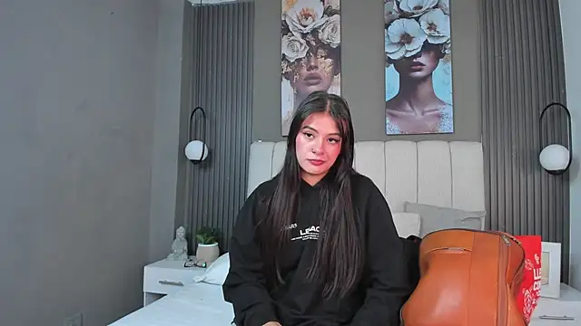 GiannaColling1 live sex cam